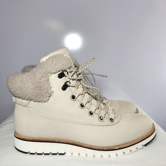 Cole Haan Shoes - Cole Haan Women's Size 11B Hiking Boots.